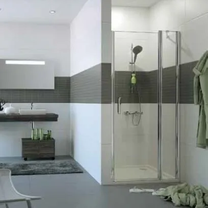 Розпашні душові двері Huppe Classics 2 в нішу