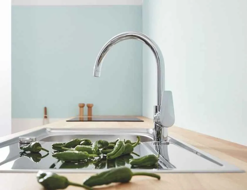 BauEdge New Смеситель кухонный однорычажный, хром 31233001