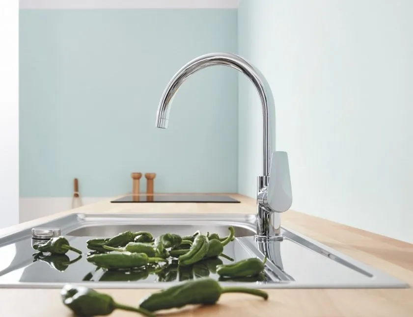 BauEdge New Смеситель кухонный однорычажный, хром